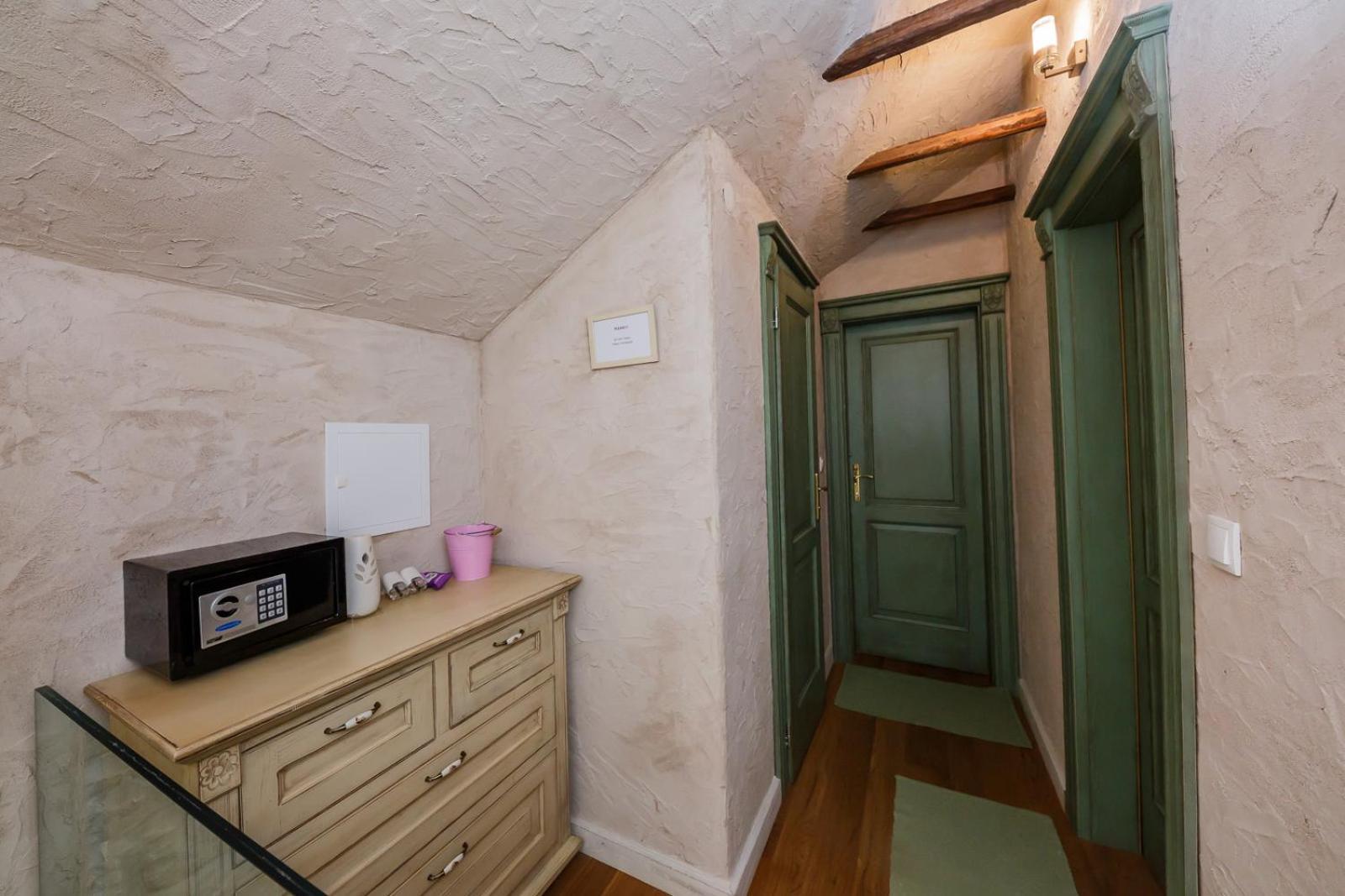 Apartment Rustik Kaštela Buitenkant foto
