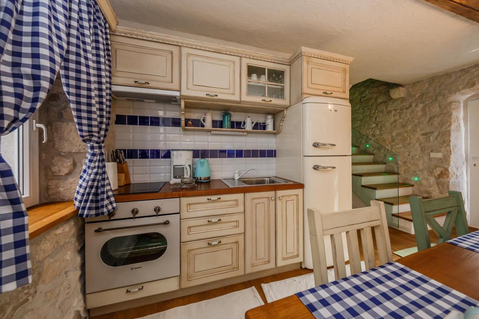Apartment Rustik Kaštela Buitenkant foto