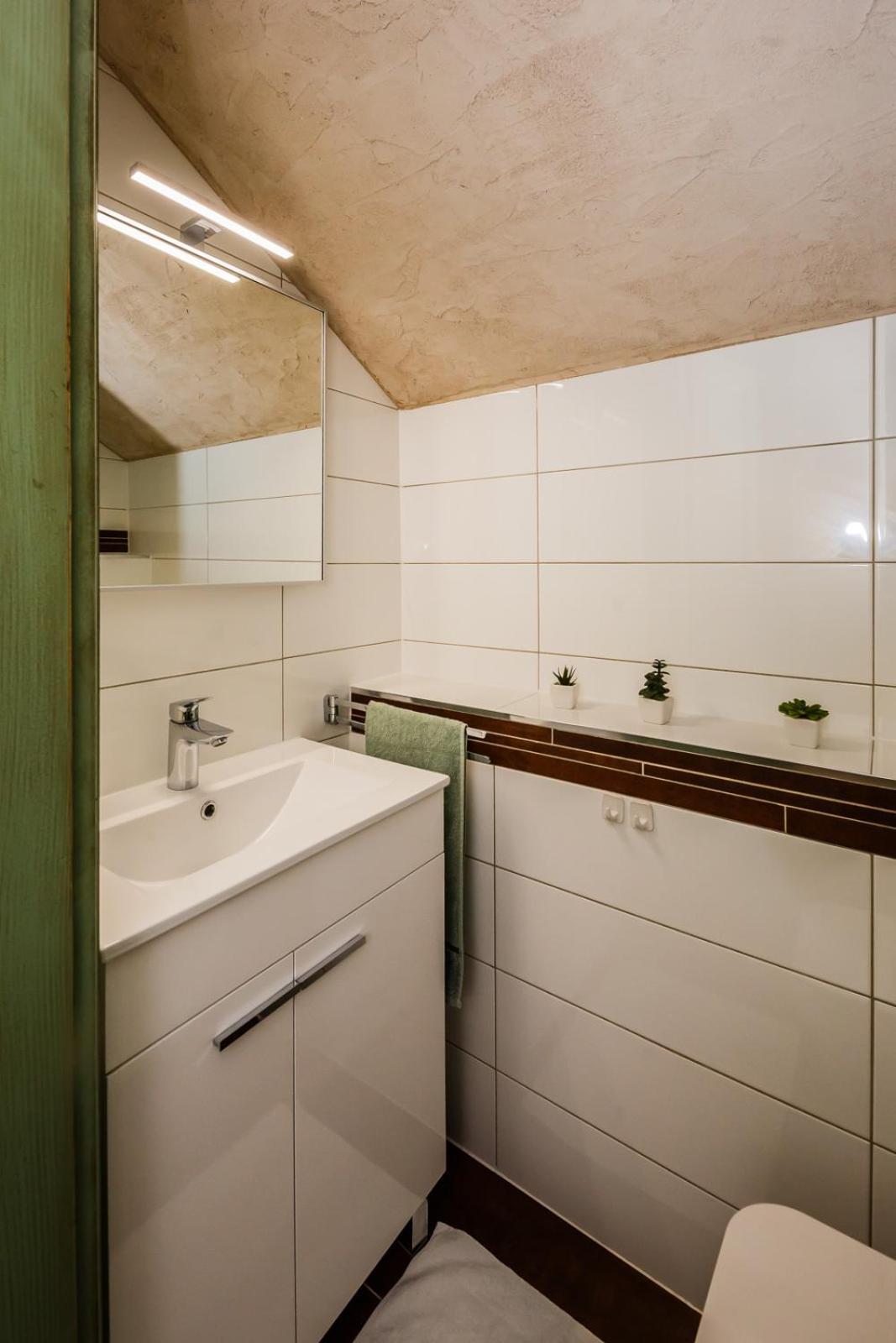 Apartment Rustik Kaštela Buitenkant foto