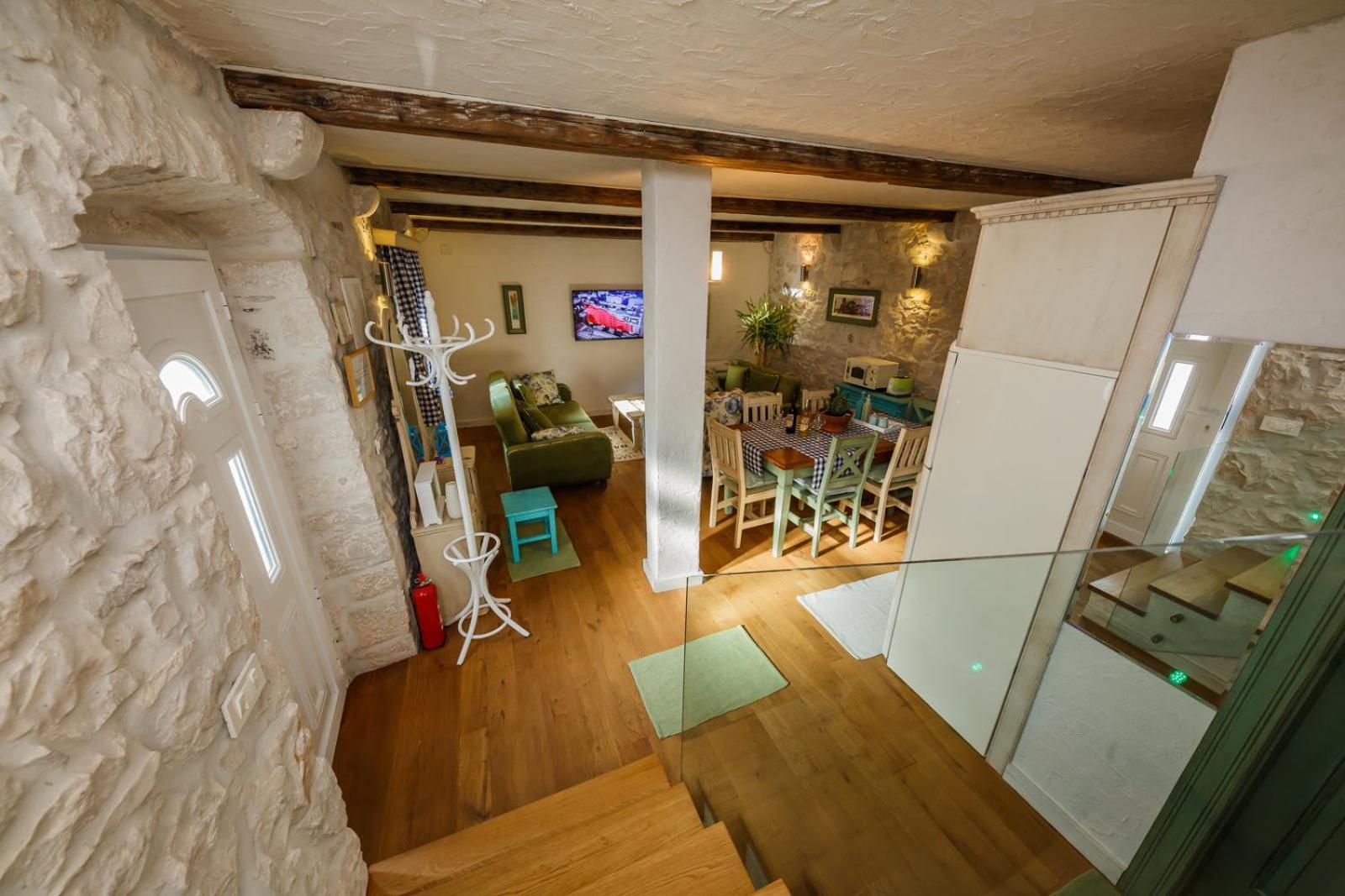 Apartment Rustik Kaštela Buitenkant foto